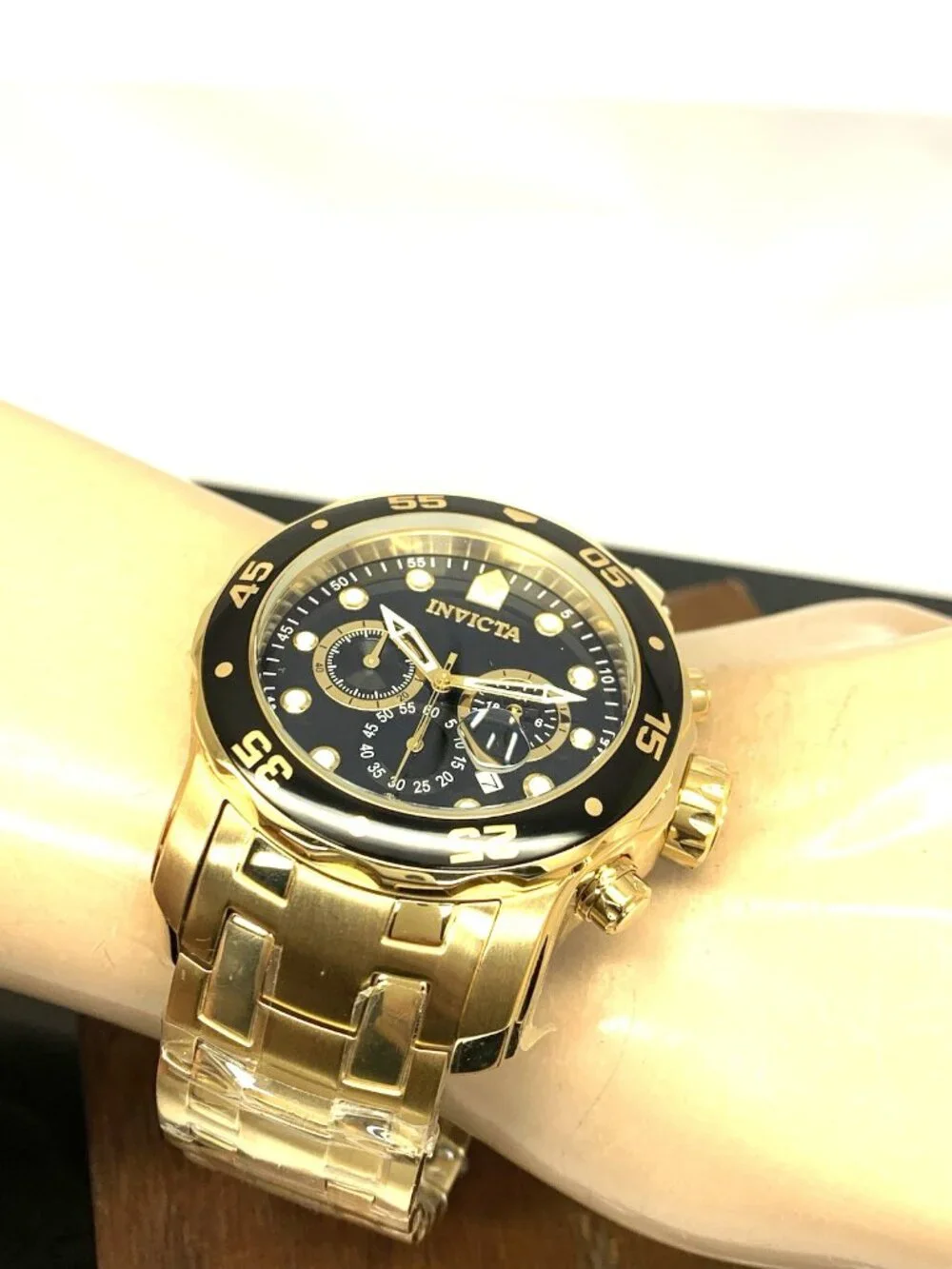 Invicta Men's Watch 0072 Pro Diver Black Dial Quartz Chronograph Gold Steel 48mm
